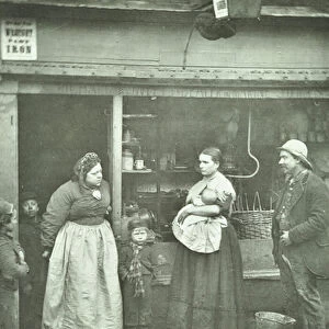 Sufferers from the Floods, 1877 (b / w photo)