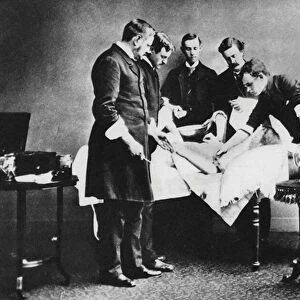Use of Joseph Listers Carbolic Spray, operation, Royal Infirmary Aberdeen c 1882 (b / w photo)
