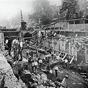 View in Kingsway during the progress of the Improvement, 1905 (photo)