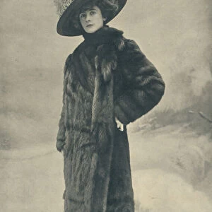 Visiting Coat of very fine Russian Sable, with long tie attached, lined with softest ivory satin (b / w photo)