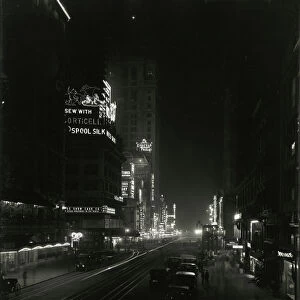 West 42nd Street, 1917 (b / w photo)