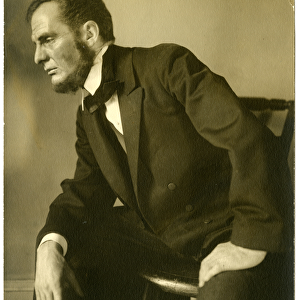 William Raoul of Liberal Club as Abraham Lincoln, c. 1905-13 (gelatin silver photo)