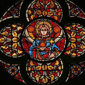 Window w201 depicting an angel (stained glass)