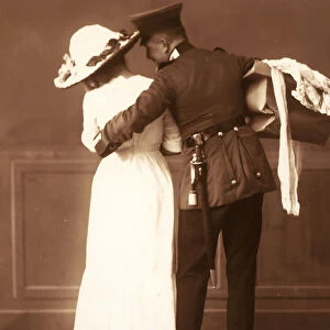 Couples love Germany Army Saxony Hat boxes 1913