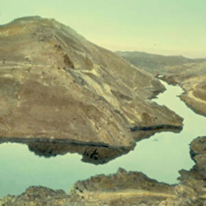 Iraq Babylonia Kirkuk river crude oil 1950 Karkuk
