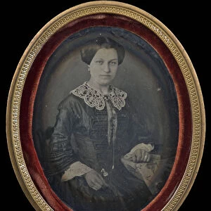Portrait photo woman daguerreotype footage wood
