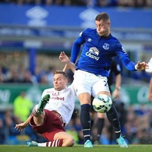 Battle for the Ball: Ross Barkley vs. Tom Cleverley - Everton vs. Aston Villa
