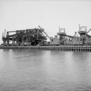 Clam shell ore unloading plant, Conneaut, Ohio, ca 1900. Creator: Unknown