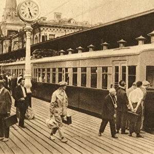 Electric multiple unit train, Moscow, USSR, 1920s