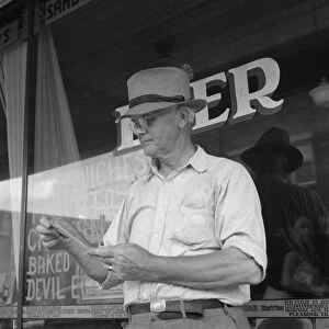 Man who was mayor of Siler City, North Carolina, twenty-five years ago, 1939. Creator: Dorothea Lange
