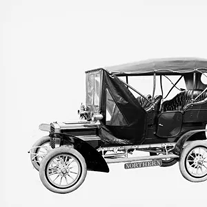 Northern Manufacturing Company car, between 1900 and 1910. Creator: Unknown