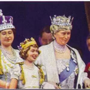 The Royal Family on the balcony of Buckingham Palace, on the occasion of King George VIs coronation