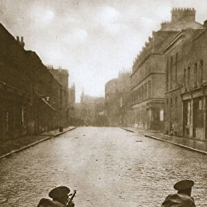 Scots Guards keeping guard on Sydney Street, London, 1911
