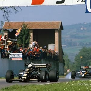 1984 San Marino Grand Prix: Elio de Angelis, 3rd position leads Stefan Bellof, Disqualified due to technical infringements, action