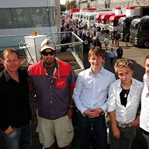 Formula One World Championship: Martin Brundle 2MB with PJ Rashidi Alpinestars F1 Co-Ordinator; Mike Conway; Will Stevens Karter and Mark Blundell