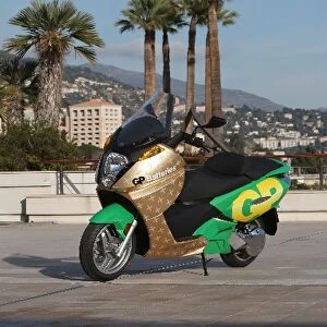 Motorsport Business Forum: Vectrix scooter
