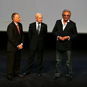 Renault R28 Launch: Peter Windsor, Bernard Rey Renault F1 Team President and Flavio Briatore Renault Team Principal