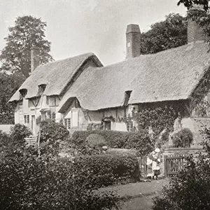 Anne Hathaways cottage, Shottery, Warwickshire, England. Anne Hathaway c. 1555 / 56 - 1623. Wife of William Shakespeare. From International Library of Famous Literature, published c. 1900