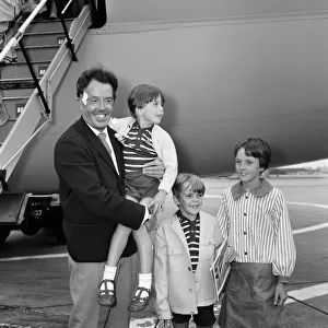 Actor Brian Rix arrives at LAP with his children after his accident in Spain