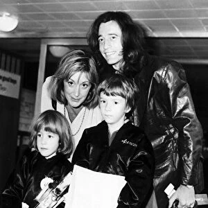 The Bee Gees pop group 1979 Robin Gibb with wife Molly and children Melissa 5