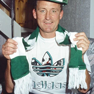 Billy Reid, Clyde footballer wearing a Celtic scarf and hat, August 1989