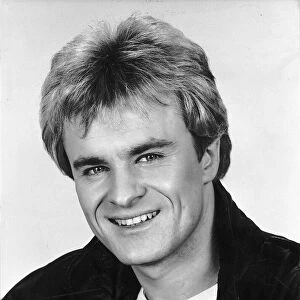Bobby Davro actor televisions funnyman stars in a circus version of Goldilocks