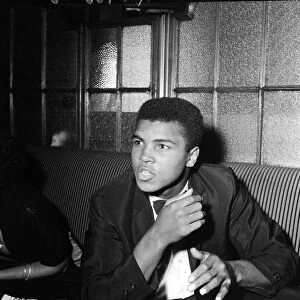 Cassius Clay - Muhammad Ali - Jun 1963 World Heavyweight Champion after his victory