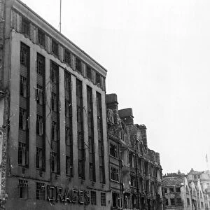 Drages, Oxford Street, London, blitzed. 20th April 1941