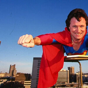 Duggie Small comedian December 1986 as Superman A©mirrorpix