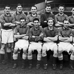 Everton team pose for a group photograph, 28th January 1955