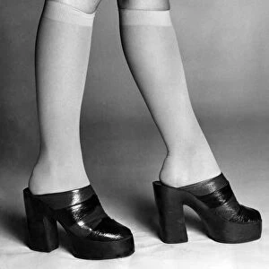 Fashion: Platform shoes. April 1974 P005355