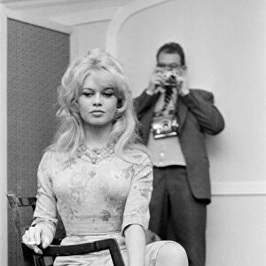 French film actress Brigitte Bardot in England to make a new film "