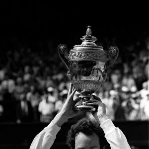 John Mcenroe wins the Wimbledon mens singles final in 1984 against Jimmy Connors