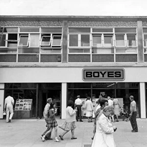 The new Boyes store in Redcar High Street. 26th August 1981