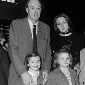 Roald Dahl author with wife and children family Circa 1965