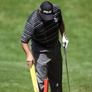 Angel Cabrera Removes Stakes On 7th Hole