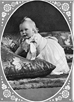 EDWARD VIII (1894-1972). King of Great Britain, later Duke of Windsor. Photographed at age one EDWARD VIII (1894-1972). King of Great Britain, later Duke of Windsor. Photographed at age one