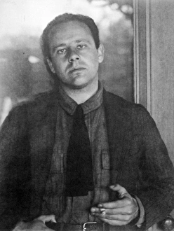 PAUL STRAND (1890-1976). American photographer. Photographed by Alfred Stieglitz, 1917 PAUL STRAND (1890-1976). American photographer. Photographed by Alfred Stieglitz, 1917