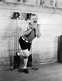 <b class=qtipBold><figcaption>Silent Still: Exercise</figcaption></b><br>Silent Still: Exercise.<br><em>© none</em> Silent Still: Exercise